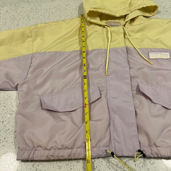 AEROPOSTALE Crop Large Women's Rain or Windbreaker Jacket Light Purple & Yellow - Picture 8 of 9